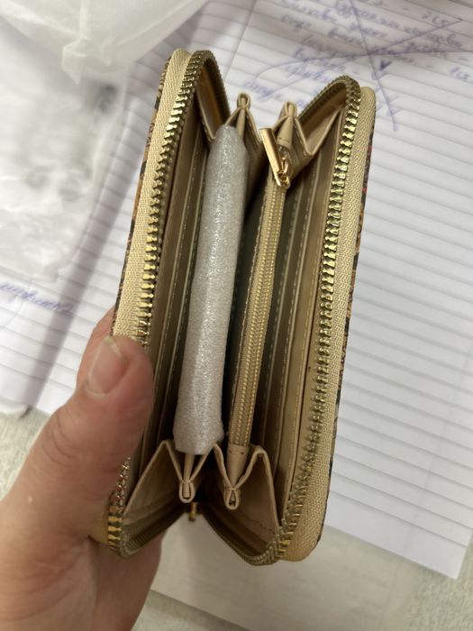 Дамски корков портфейл