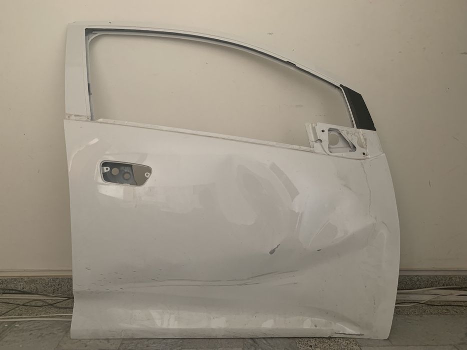 Спарк эшиги олди пассажир тарафи