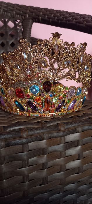 Есть карони продаётся