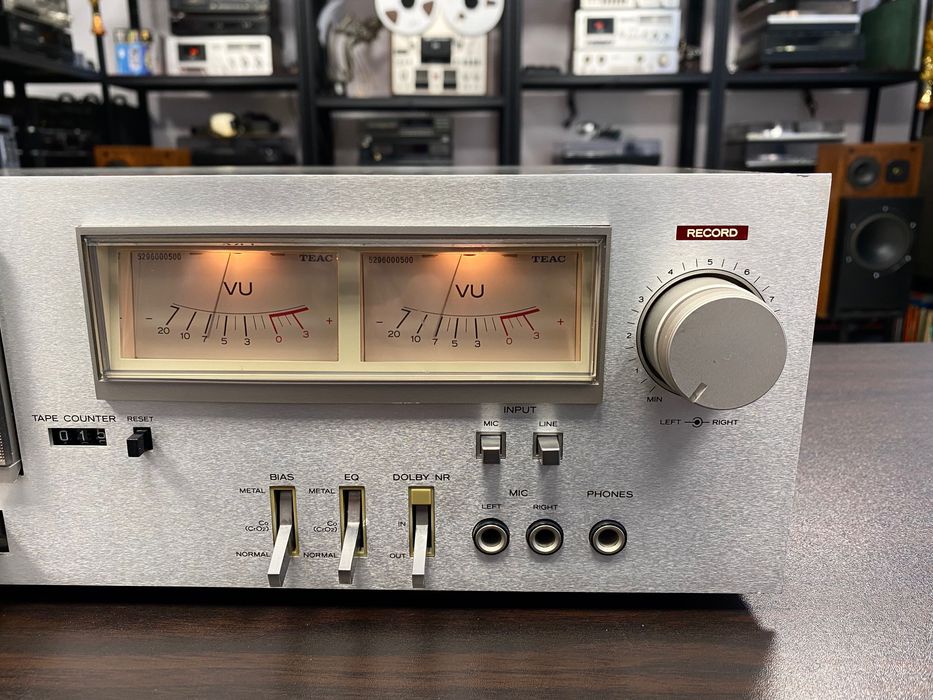 Касетен дек Teac