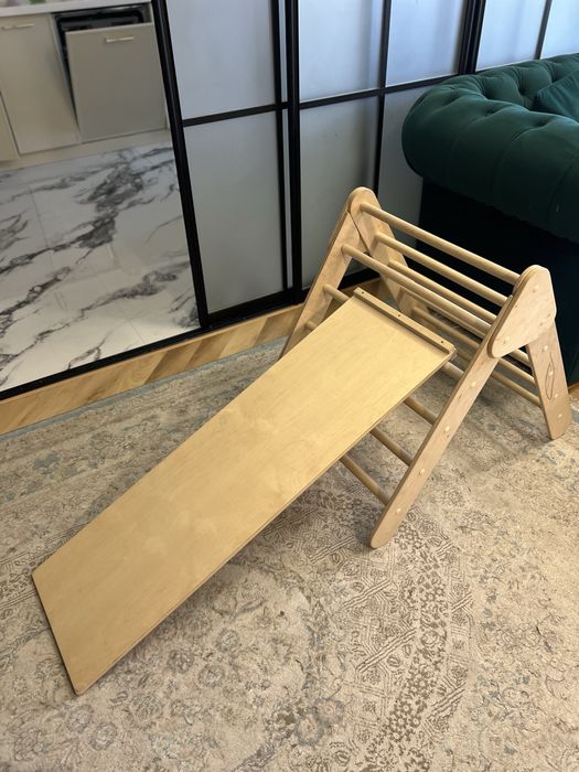 Продам детскую горку