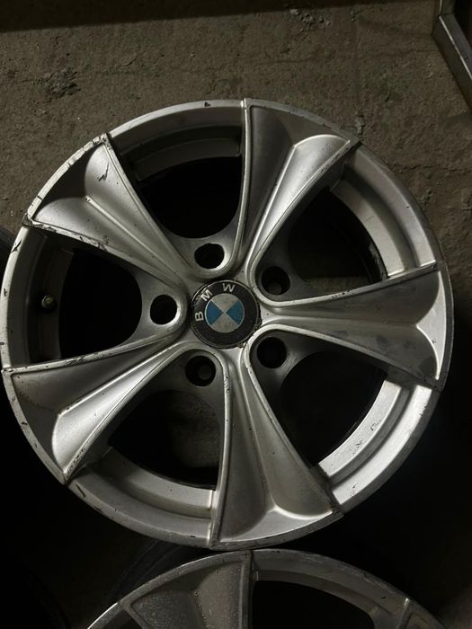 Продам диски бмв R15