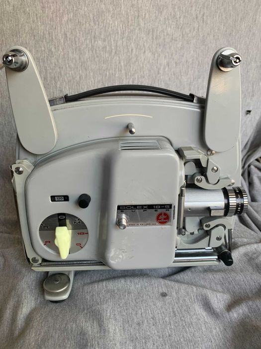 кинопроектор BOLEX 18 - 5 SUPER