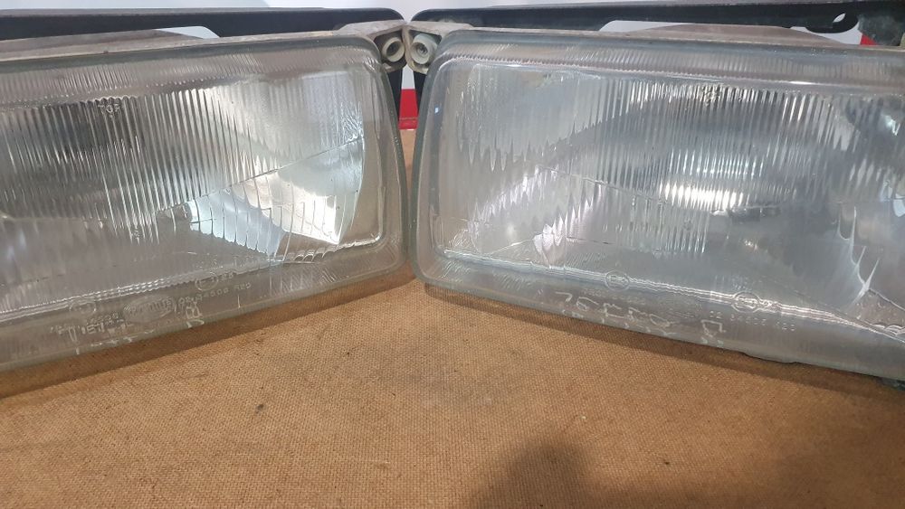 Продам фары (пара) от WJetta2