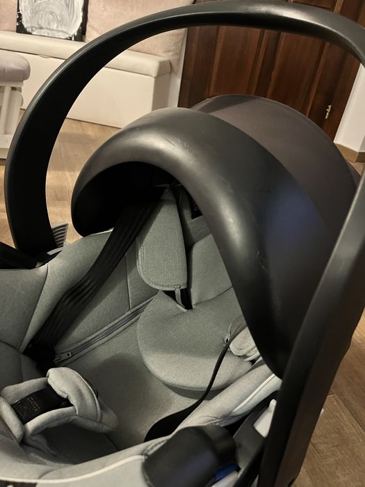 Scoica BeSafe si baza isofix iZi i-Size BeSafe