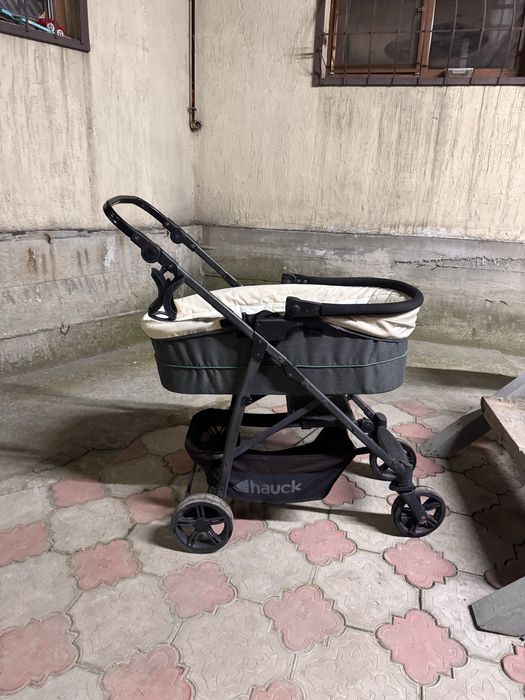 Детская коляска