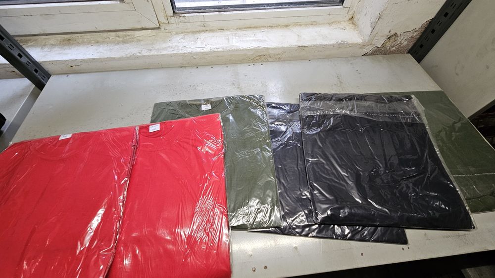 Памучни тениски,шапки,сакове,фенери Sparky