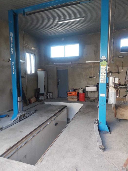 сдается в аренду сто, либо под склад