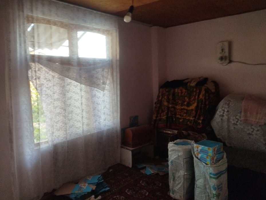 Uy sotiladi yer hisobida