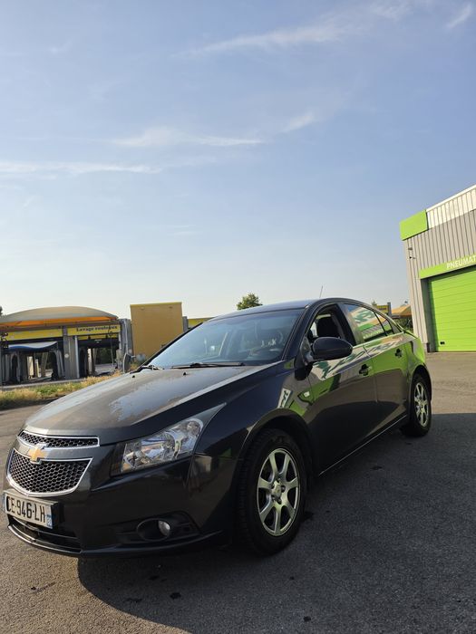chevrolet cruze