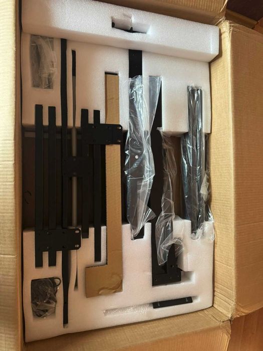 Електрическо бюро 180×70 см с регулируема височина, дебел плот 35 мм – кафяво