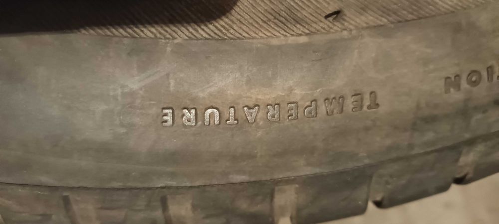 Летни гуми 225/65/17