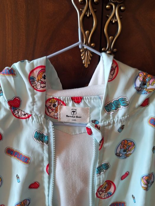 Ветровка детская