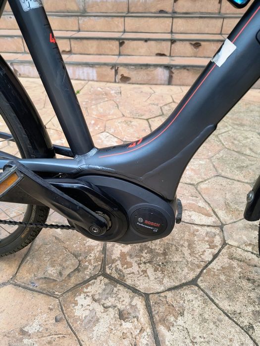 Bicicleta electrica Cube mărimea S