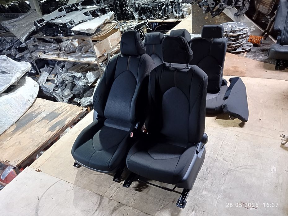 Салон Toyota Camry 70