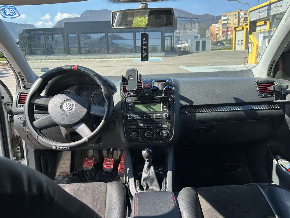 Голф 5 1.9 тди 105 к.с.