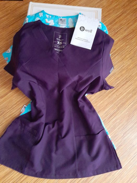 Две нови, медицински туники