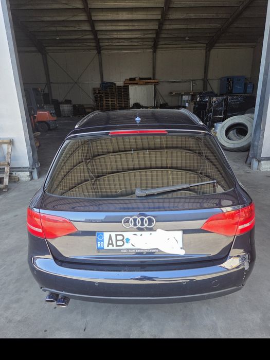 AUDI A4 2010 — imagine 5