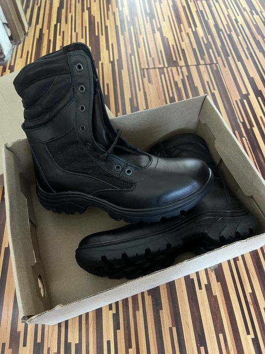 Берцы черные,новый 40 размер