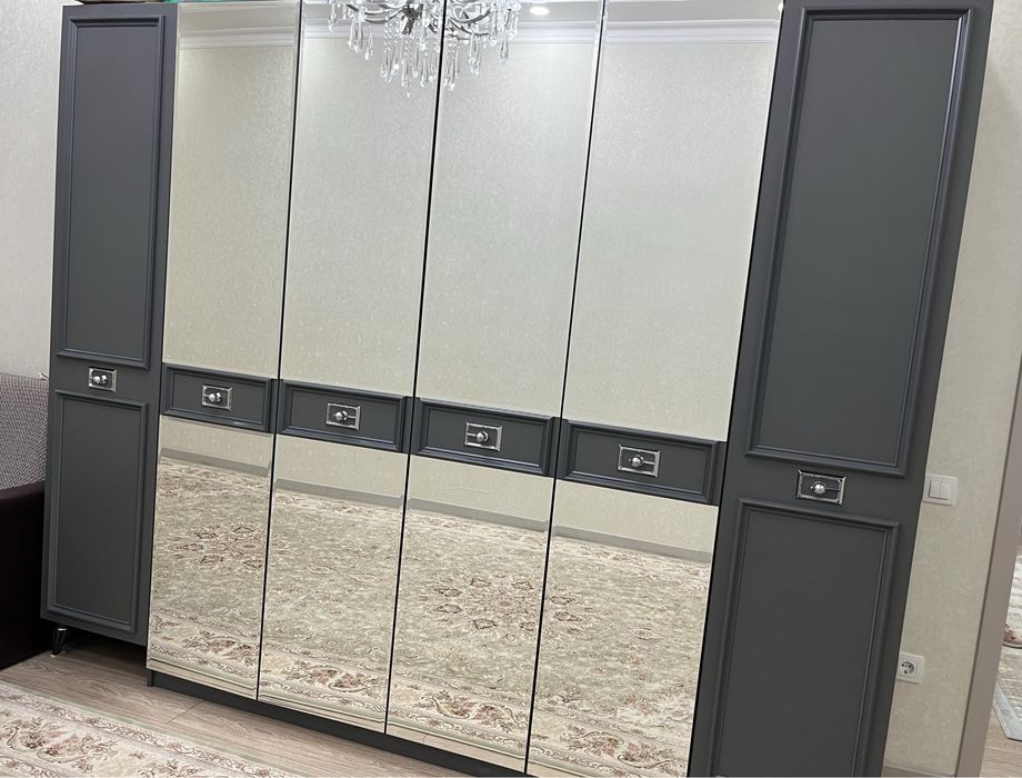 Шкаф в хорошем состоянии