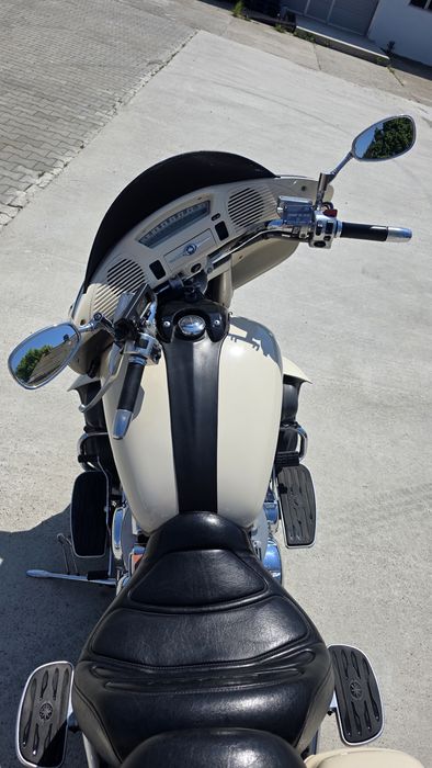 Yamaha XVZ 1300 Royal Star Venture – Luxury Touring