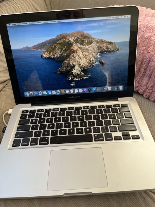 Macbook pro  13 inch