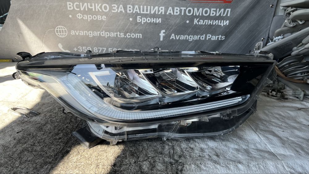 Ляв и десен фар Toyota Yaris 2020- Full led