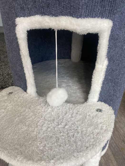 Продается кошкин дом, хорошее состояние.