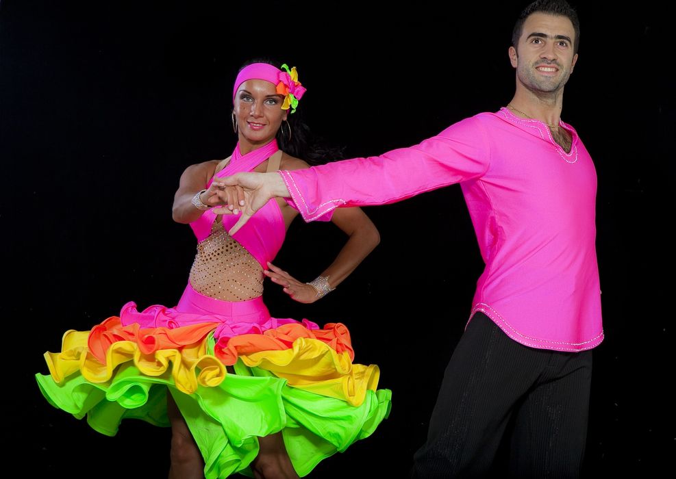 Костюми за танци, шоу