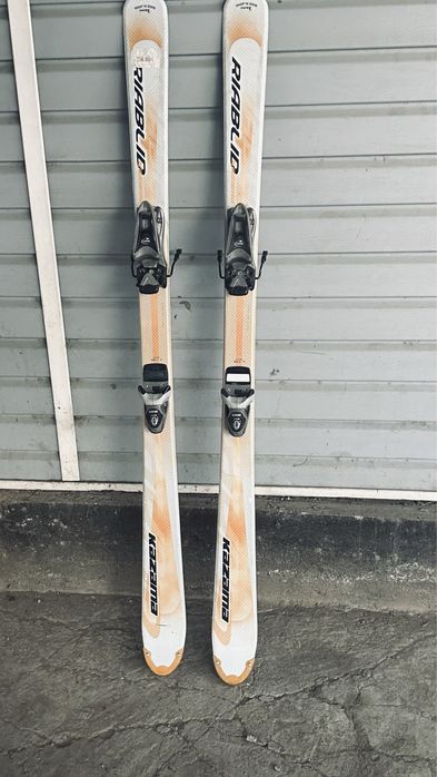 Продам лыжи L-150