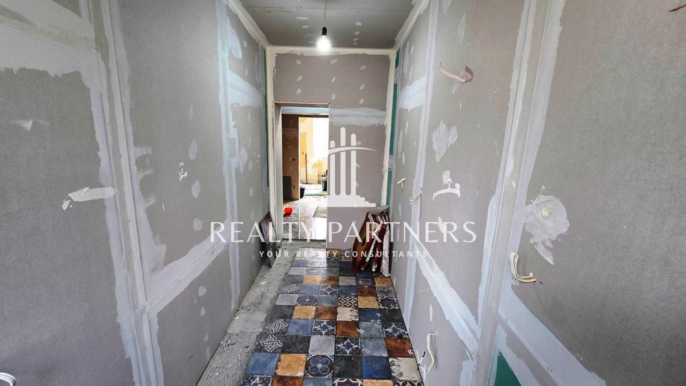 Тристаен апартамент в кв. Твърди ливади гр. Перник