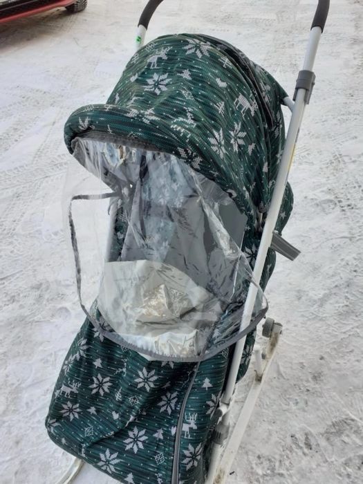 Продам санки коляска