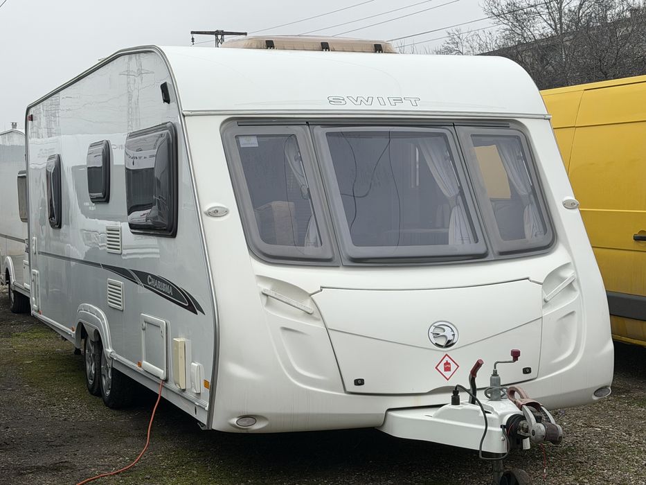 Каравана Swift Charisma-Френска спалня/Форселт/Солар/Платено мито