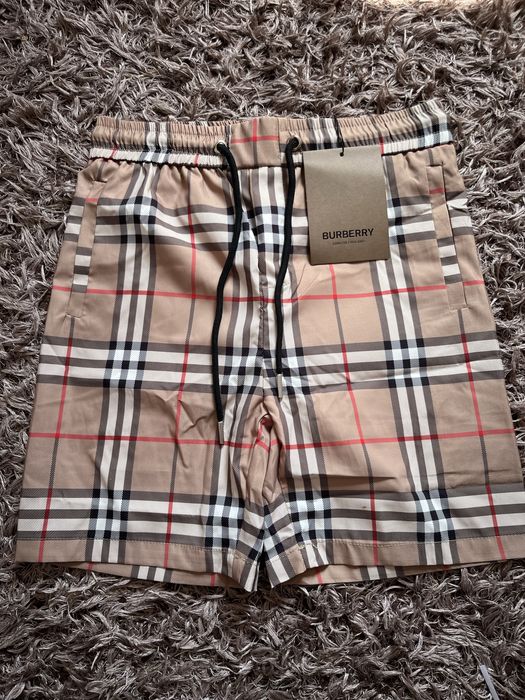 Pantaloni Scurti Burberry Fas Marimea XS
