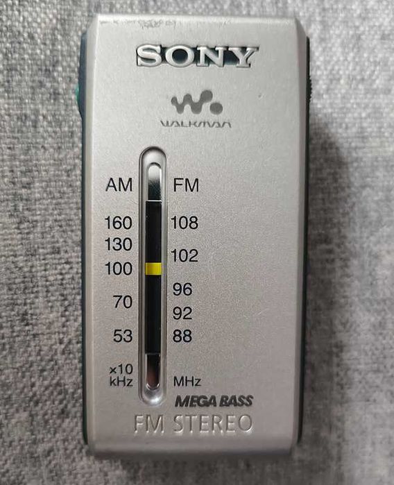 Vand radio portabil SONY SRF-S84 WALKMAN AM FM Stereo