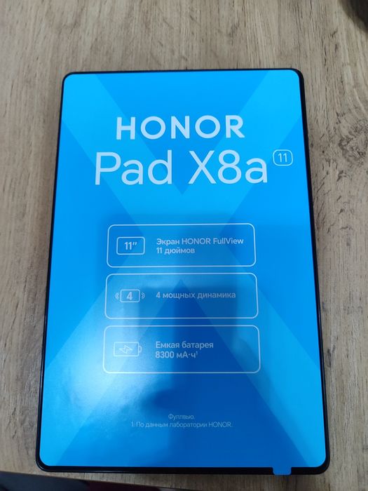 Honor pad x 8 a planshet