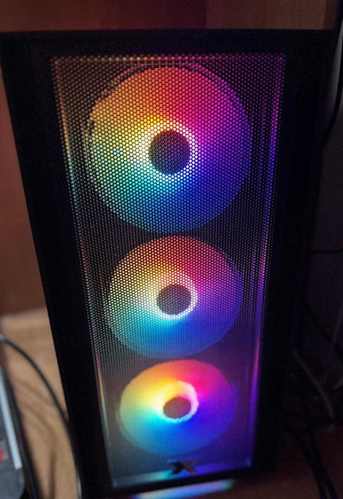 Desktop PC gaming / office