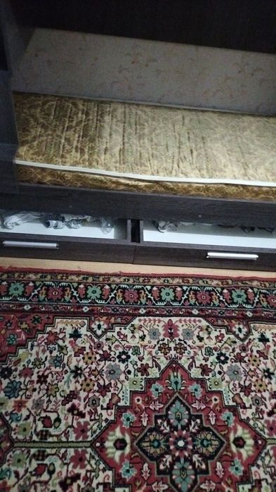 Шифонер и 2х ярусная кровать