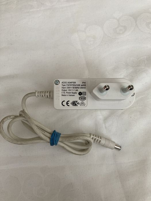 Adaptor 12V. Transformator 12v . Alimentator 12v