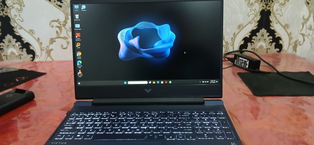 Hp victus noutbuk