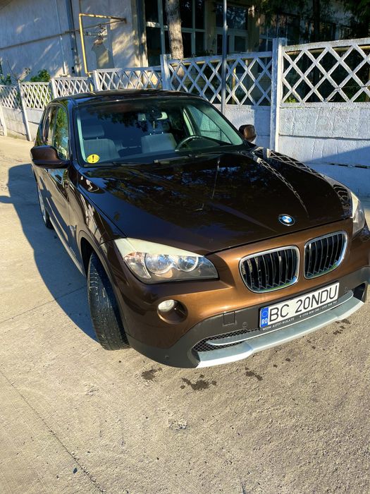 BMW X1 2011