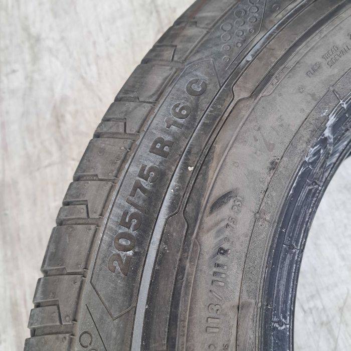 Бусова гума 205.75.16