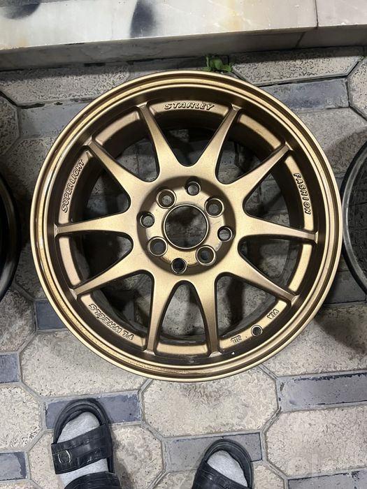 R15 sport diska 4/100 4/114