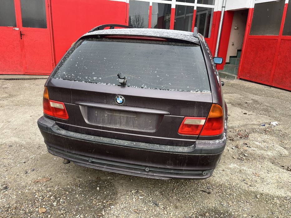 piese bmw 320 d 150 cp far xenon facelift