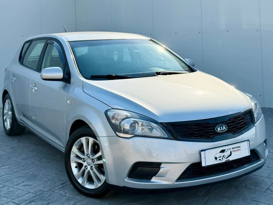 Kia Ceed 1.6 diesel 114cp preț 3999 euro
