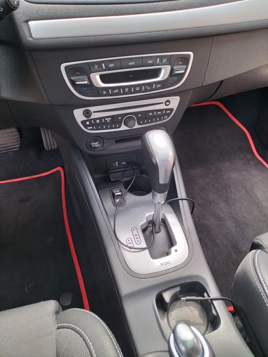 Renault Megane CC Cabrio AUTOMATĂ • 1.5 dCi • 2012 • Euro 5