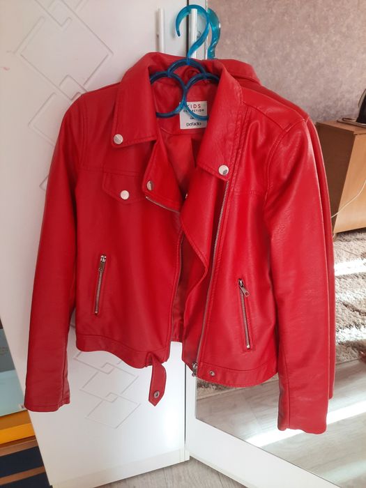 Куртка косуха в отличном состоянии