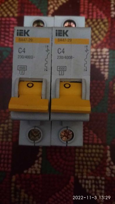 Автоматы продам .