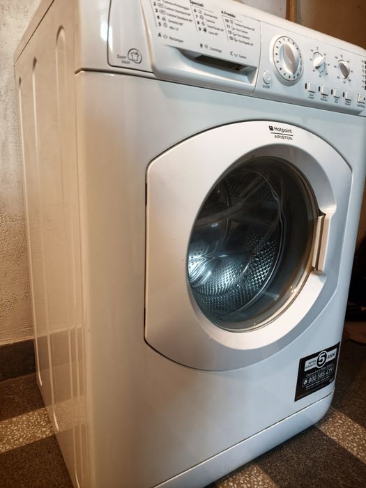 Пералня Hotpoint Ariston