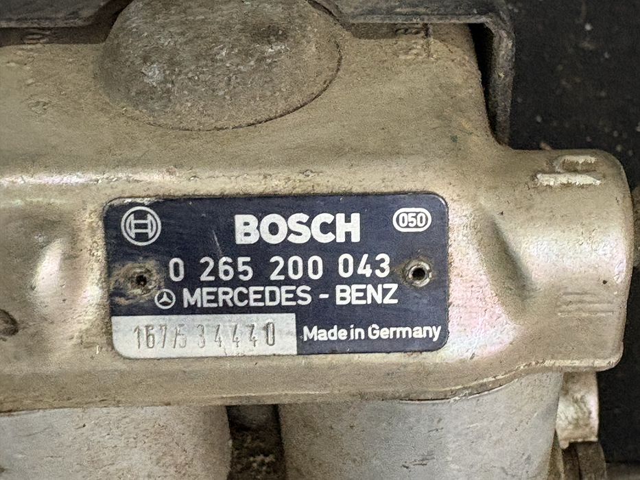 Mercedes w124 2.0i ABS АБС Помпа